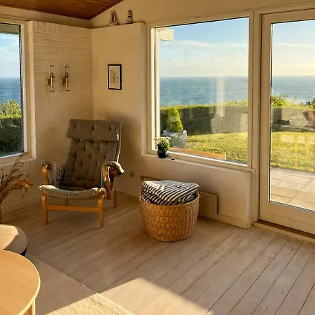 Semesterbostad Seaside In Front Row On Rosnaes