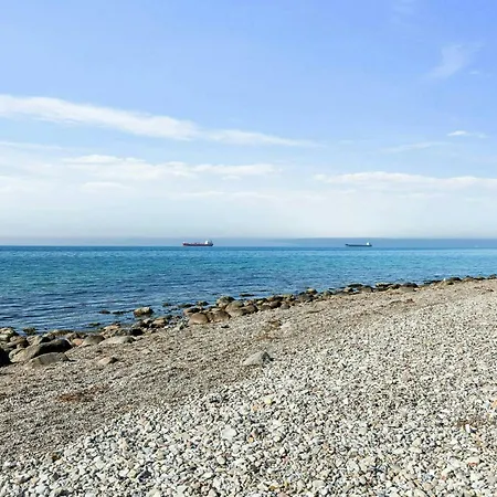 Semesterbostad Seaside In Front Row On Rosnaes Kalundborg